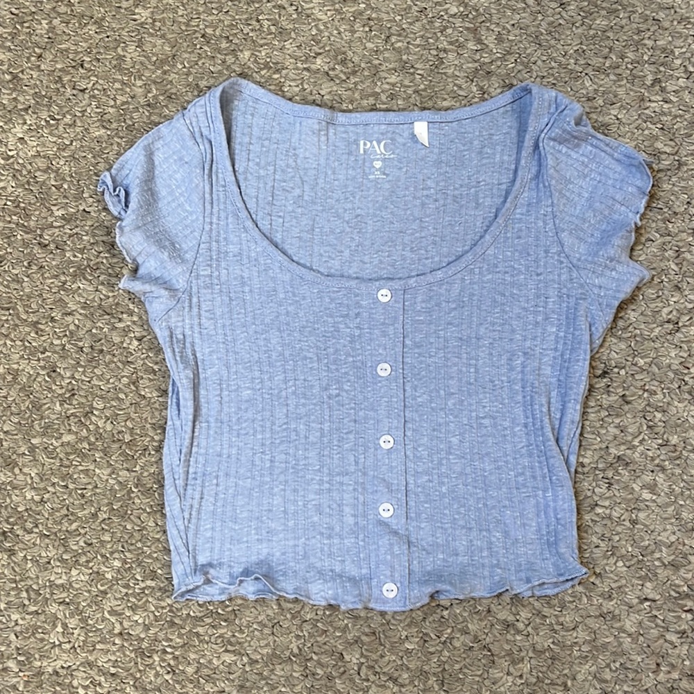 Pacsun ruffled sleeve top cropped